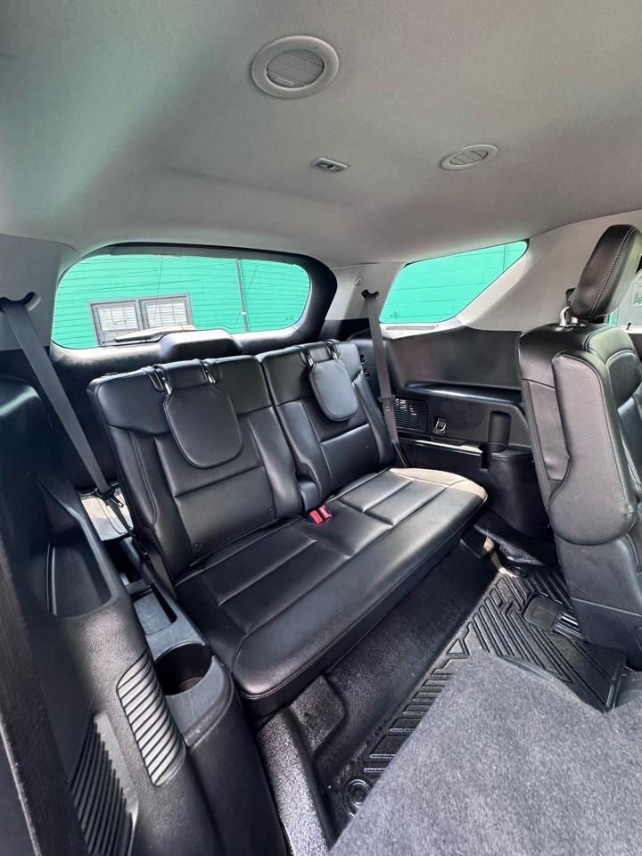 Ford Explorer XLT 4WD 2021