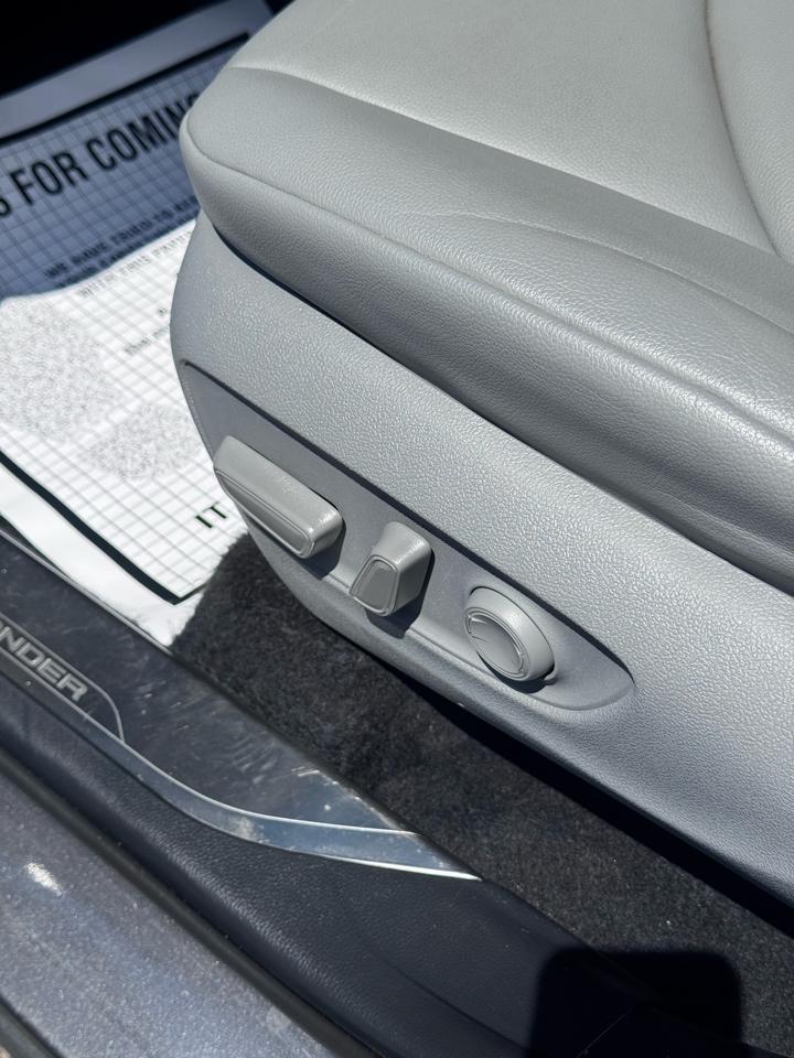 Toyota Highlander XLE FWD (Natl) 2022