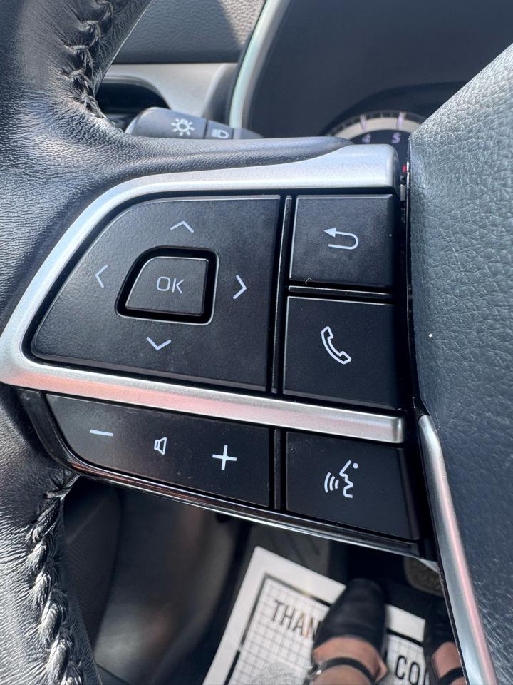 Toyota Highlander XLE FWD (Natl) 2022