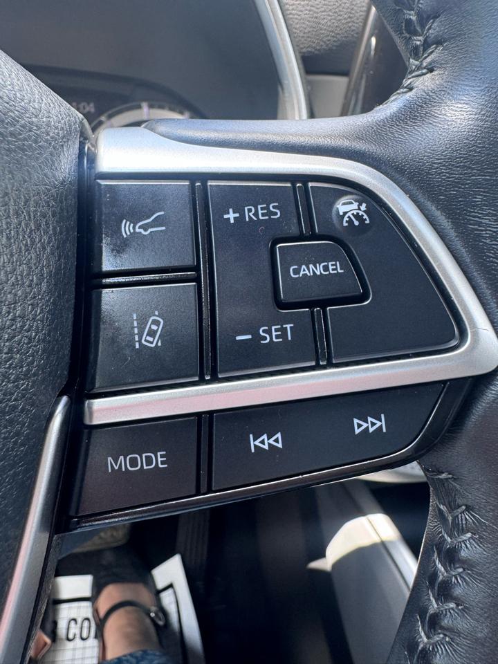 Toyota Highlander XLE FWD (Natl) 2022