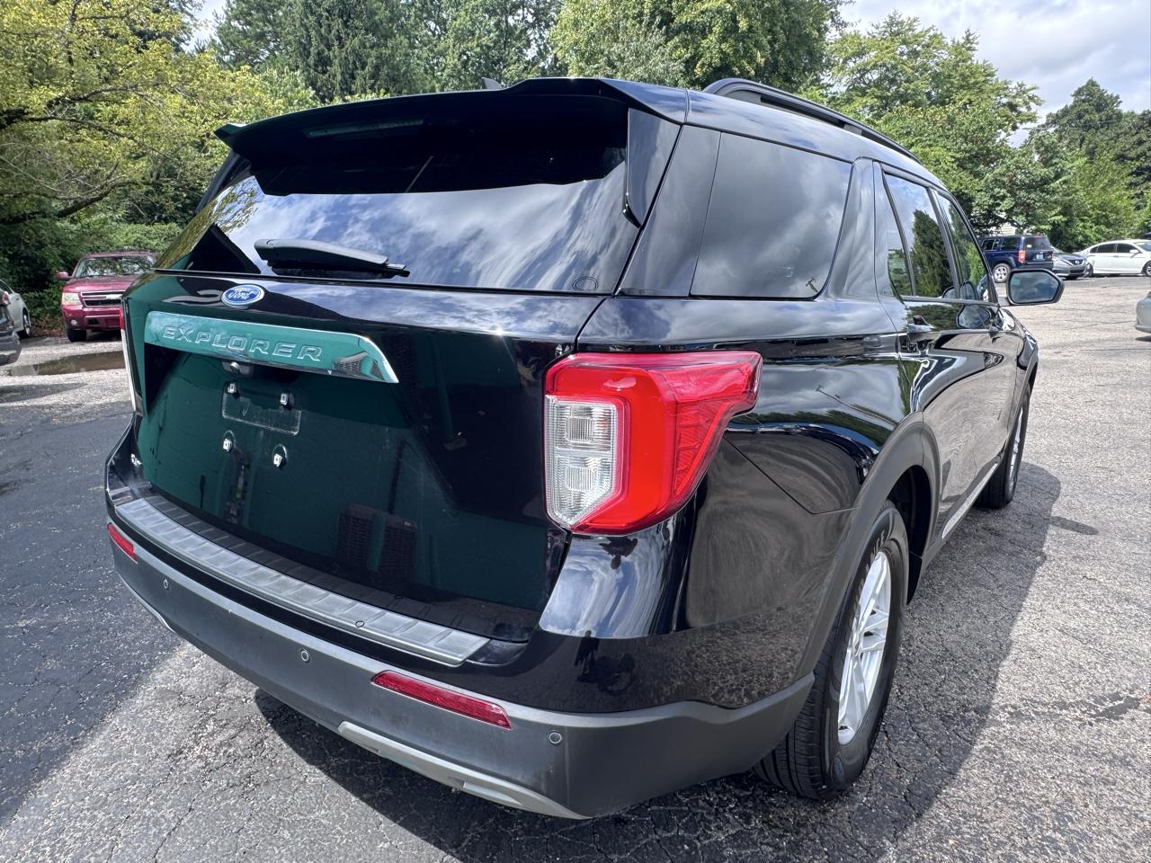 Ford Explorer XLT RWD 2023