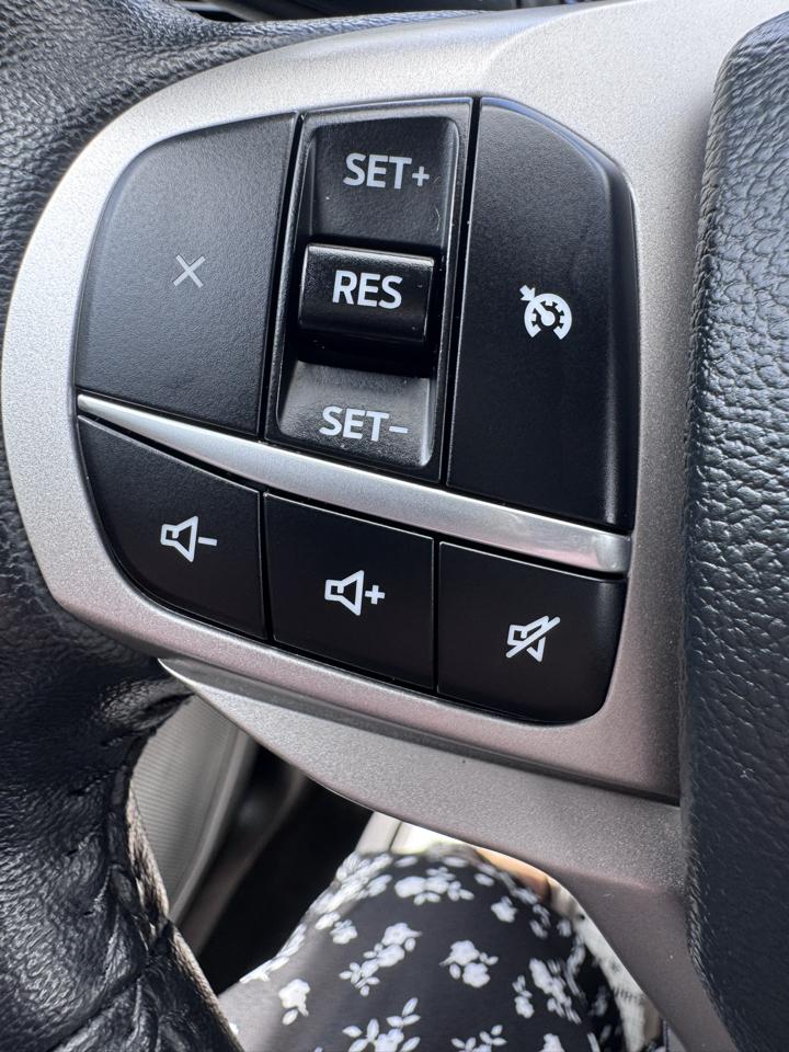 Ford Explorer XLT RWD 2023