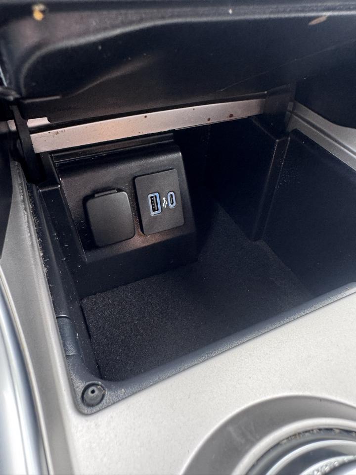 Ford Explorer XLT RWD 2023