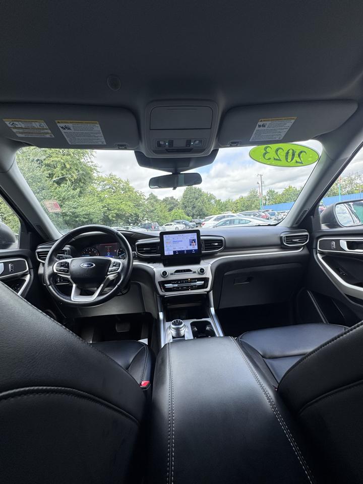 Ford Explorer XLT RWD 2023