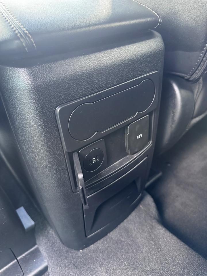 Ford Explorer XLT RWD 2023