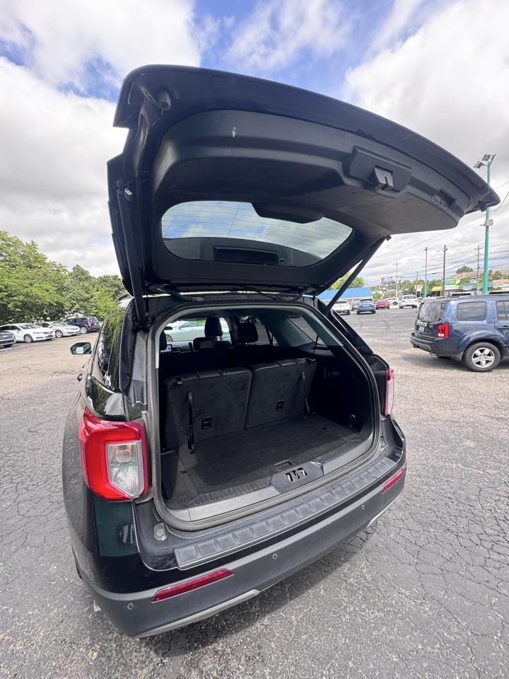 Ford Explorer XLT RWD 2023