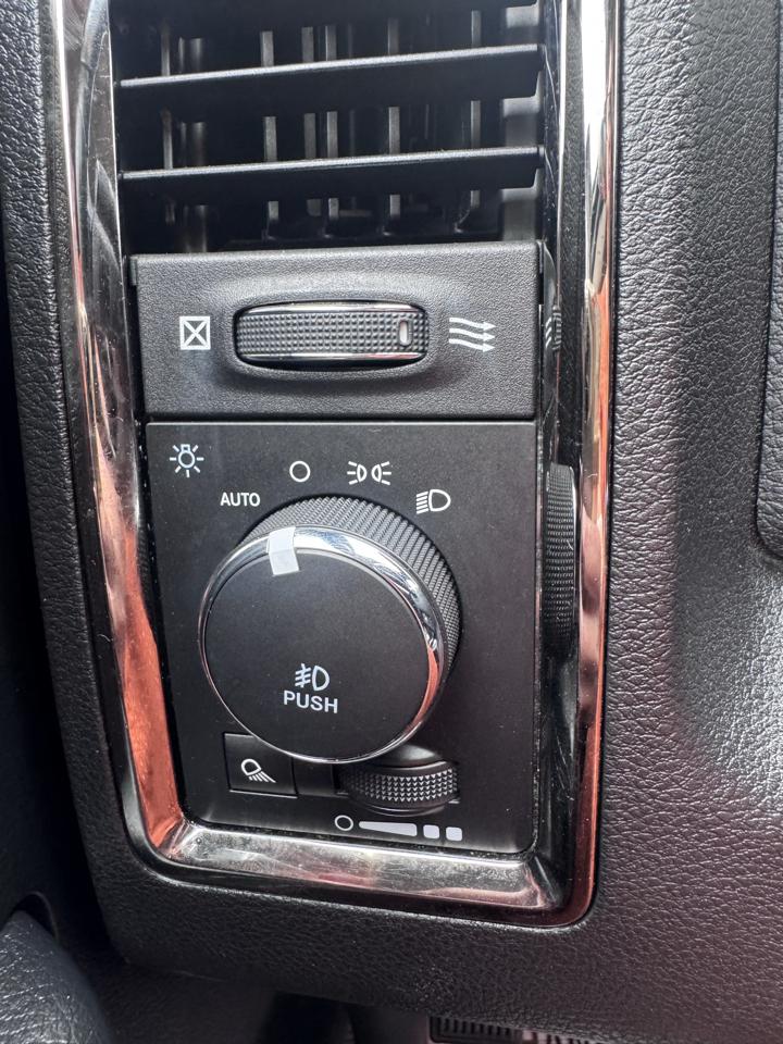 RAM 1500 Sport 4x2 Crew Cab 5'7" Box *Ltd Avail* 2018