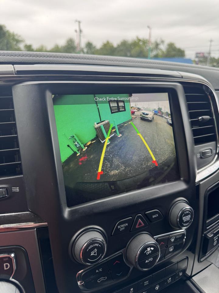 RAM 1500 Sport 4x2 Crew Cab 5'7" Box *Ltd Avail* 2018