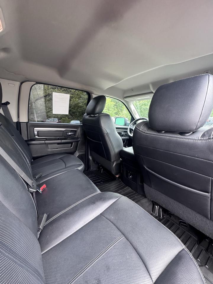 RAM 1500 Sport 4x2 Crew Cab 5'7" Box *Ltd Avail* 2018