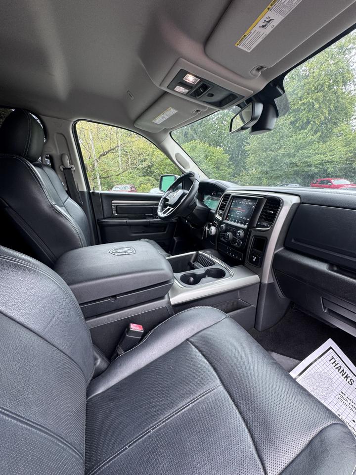 RAM 1500 Sport 4x2 Crew Cab 5'7" Box *Ltd Avail* 2018