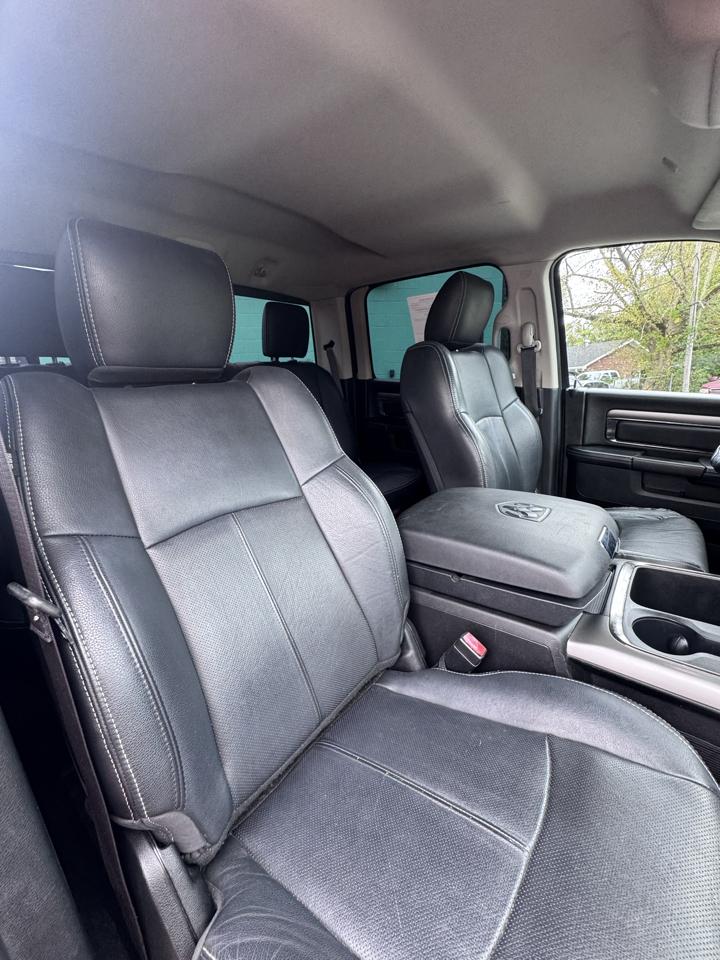 RAM 1500 Sport 4x2 Crew Cab 5'7" Box *Ltd Avail* 2018