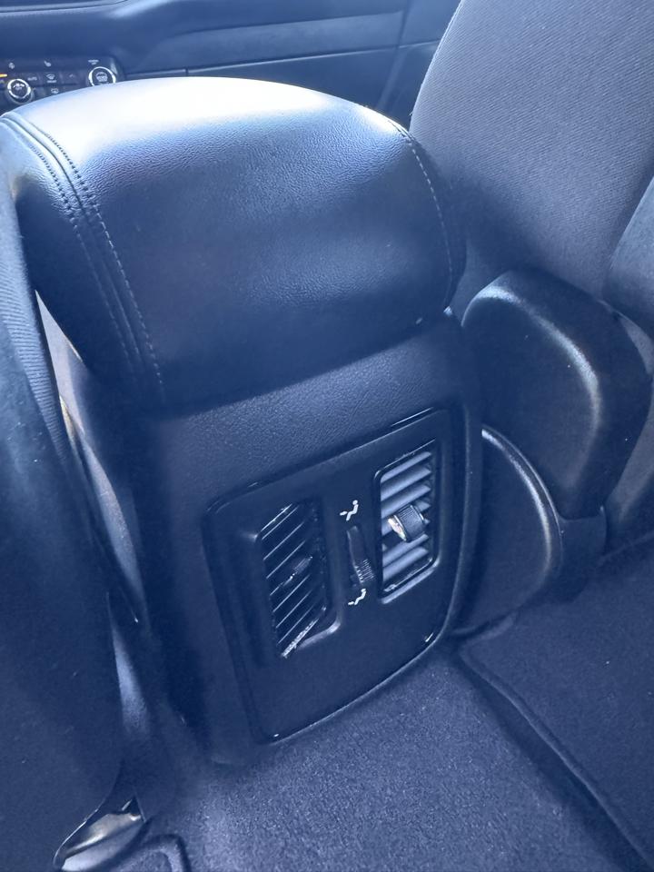 Dodge Durango SXT RWD 2023