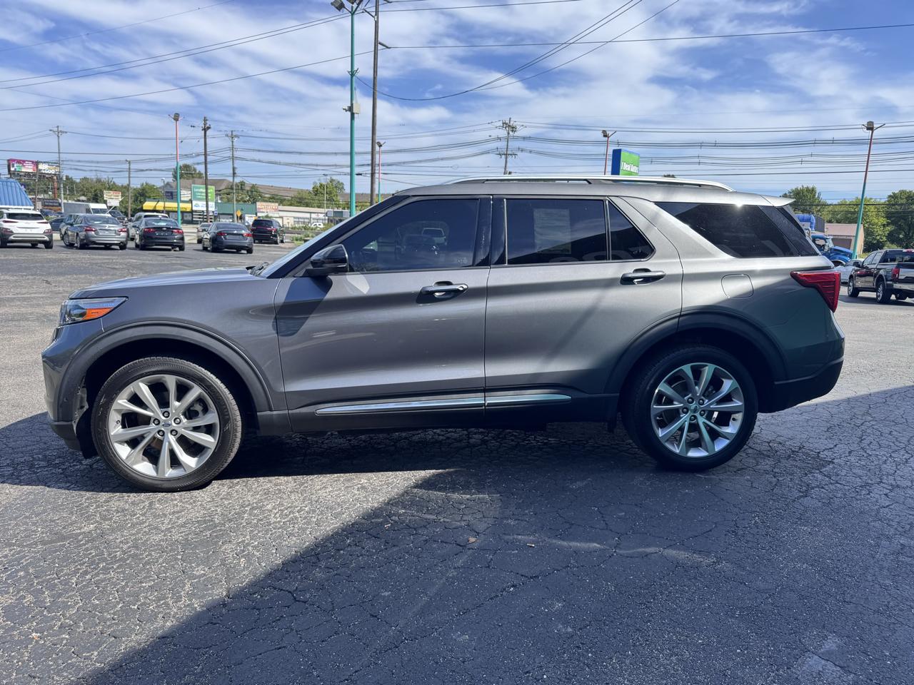 Ford Explorer Platinum 4WD 2021
