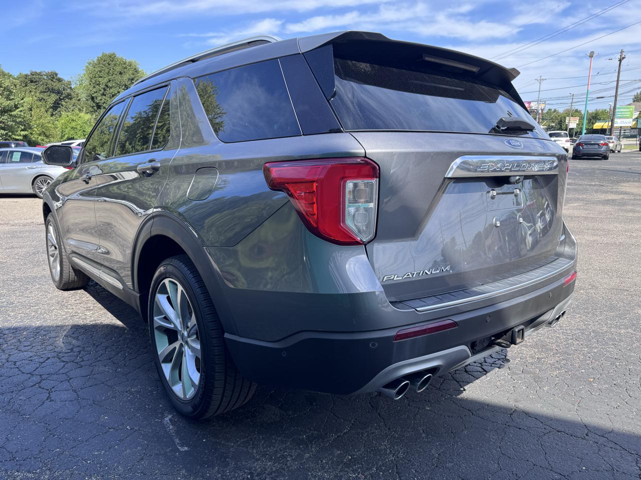 Ford Explorer Platinum 4WD 2021