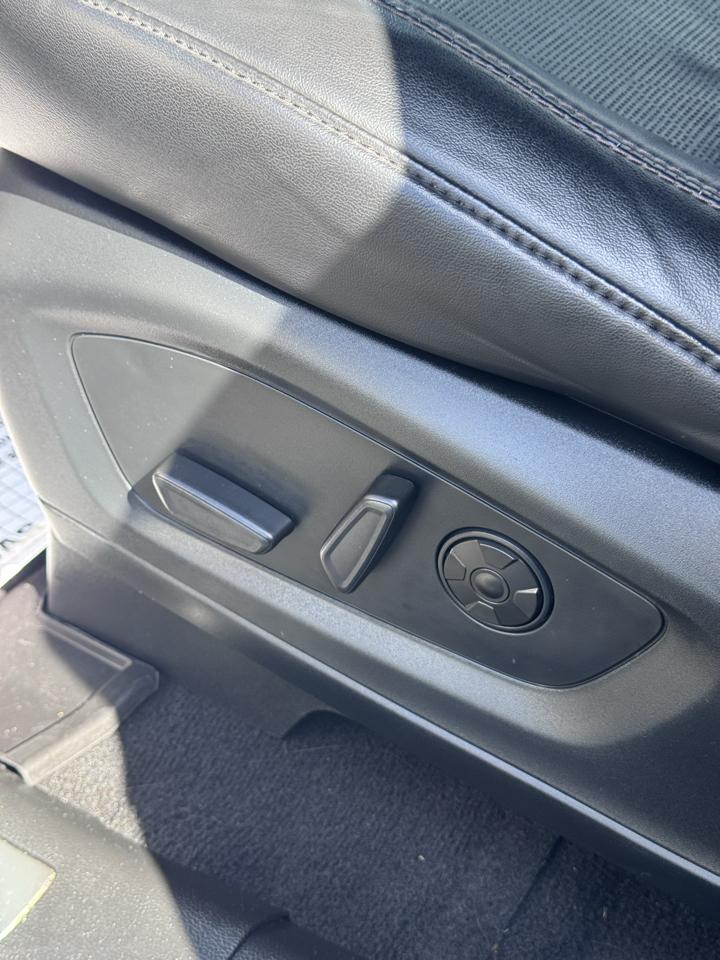 Ford Explorer Platinum 4WD 2021