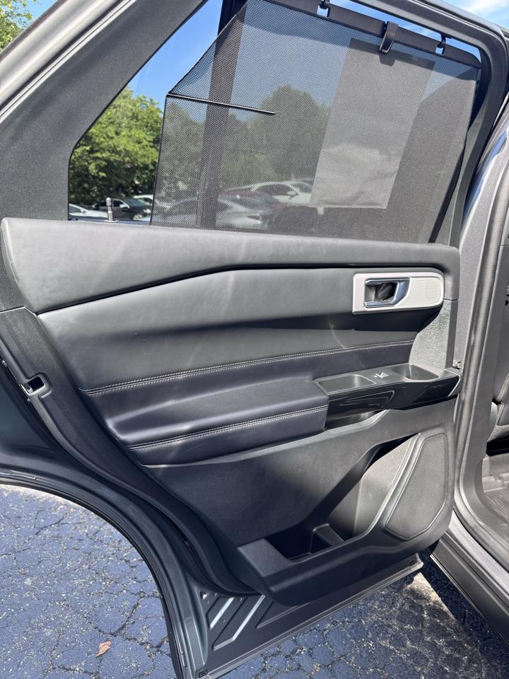 Ford Explorer Platinum 4WD 2021