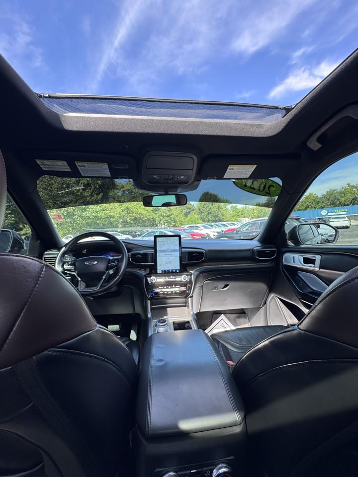 Ford Explorer Platinum 4WD 2021