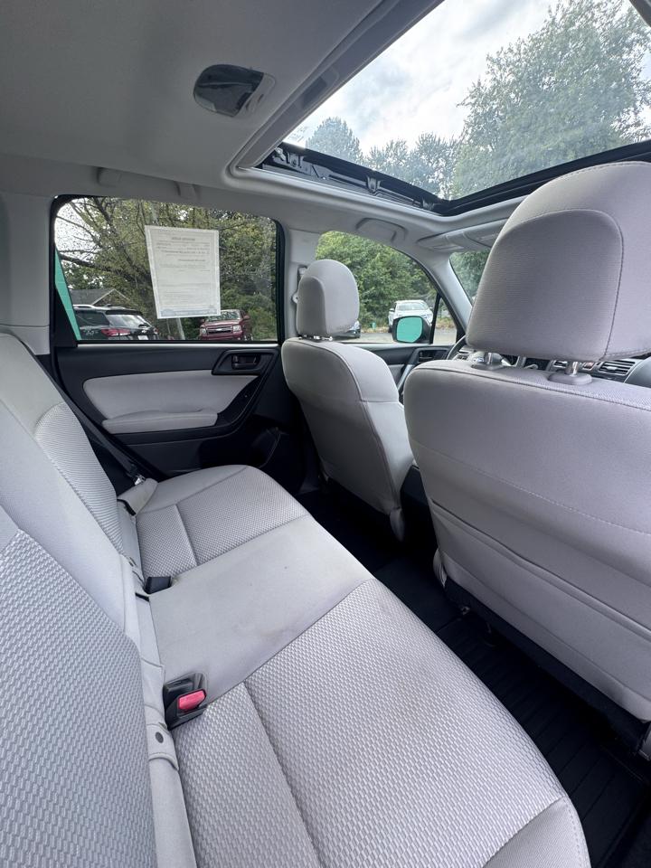 Subaru Forester 4dr Auto 2.5i Premium PZEV 2014