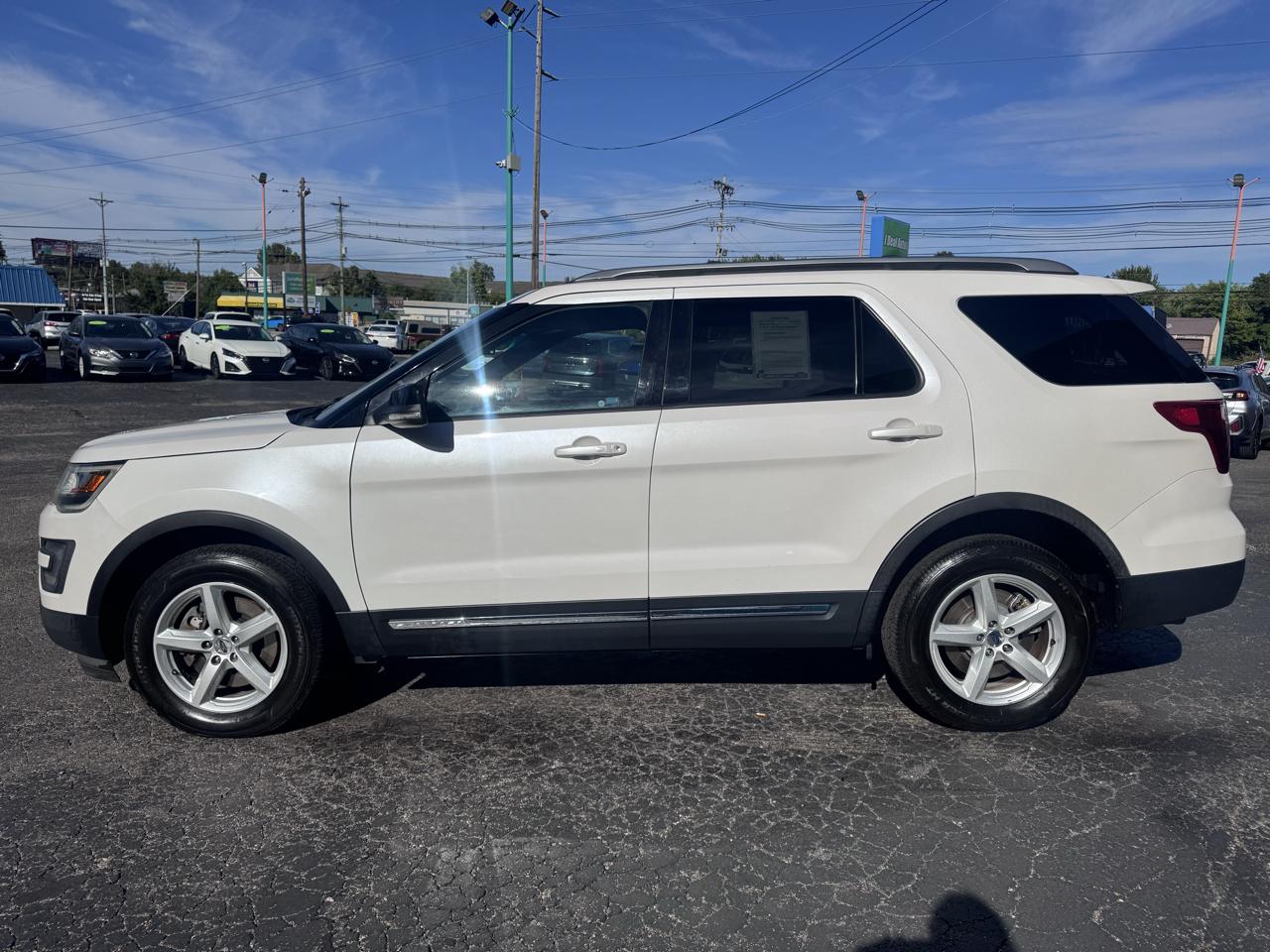 Ford Explorer 4WD 4dr XLT 2016