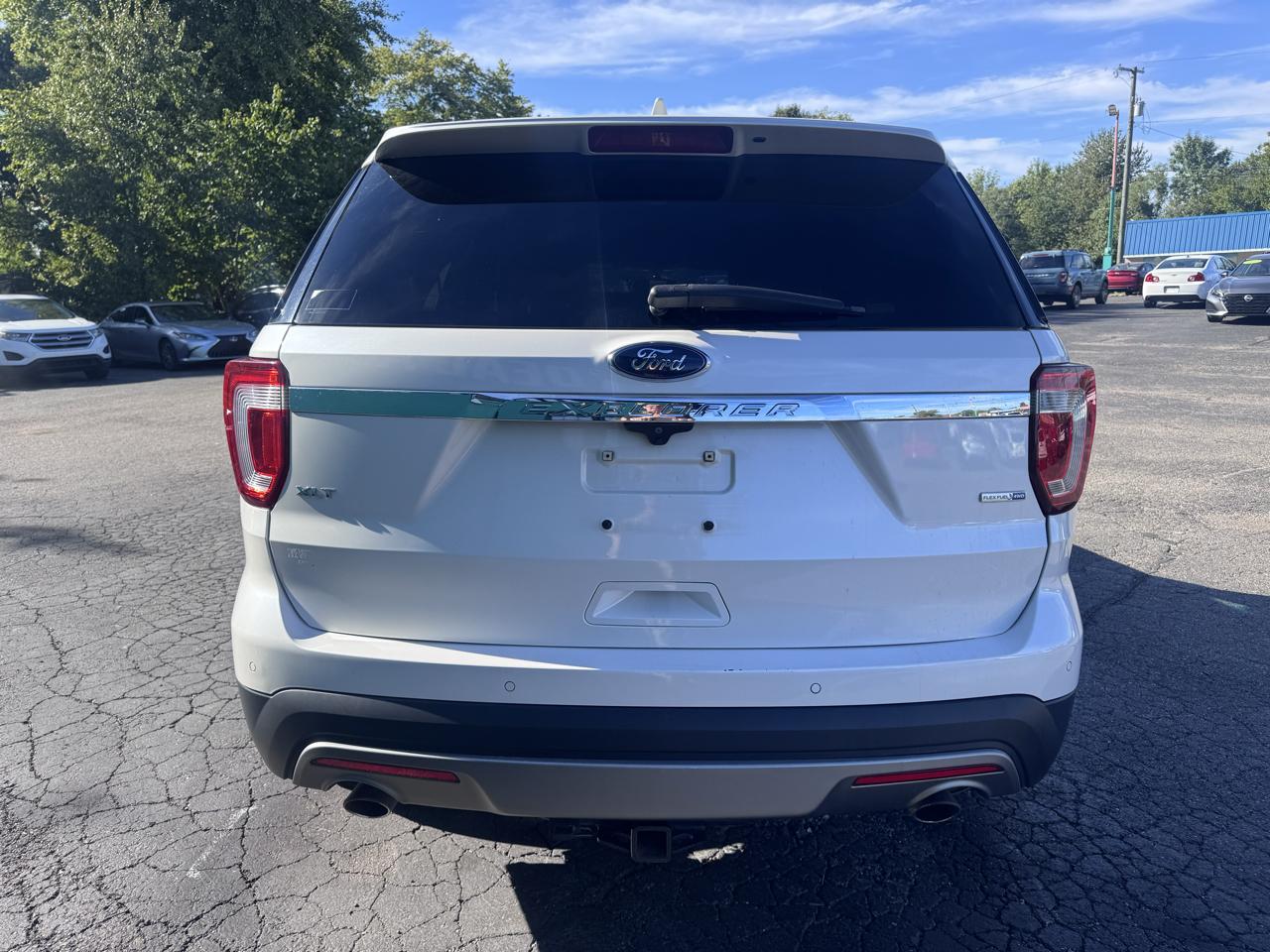 Ford Explorer 4WD 4dr XLT 2016