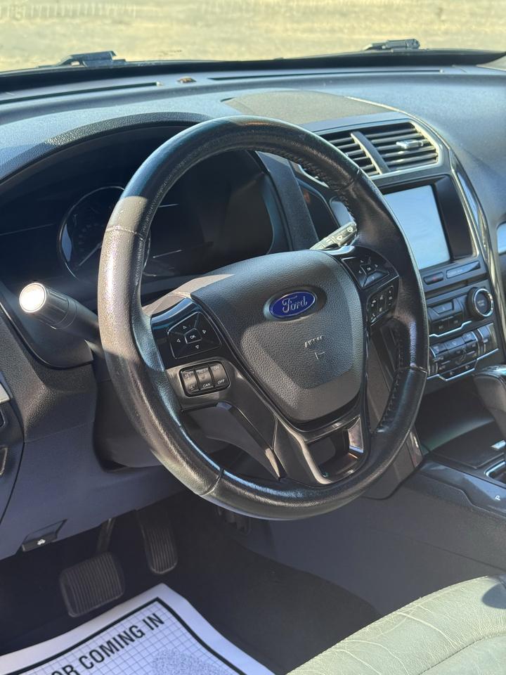 Ford Explorer 4WD 4dr XLT 2016