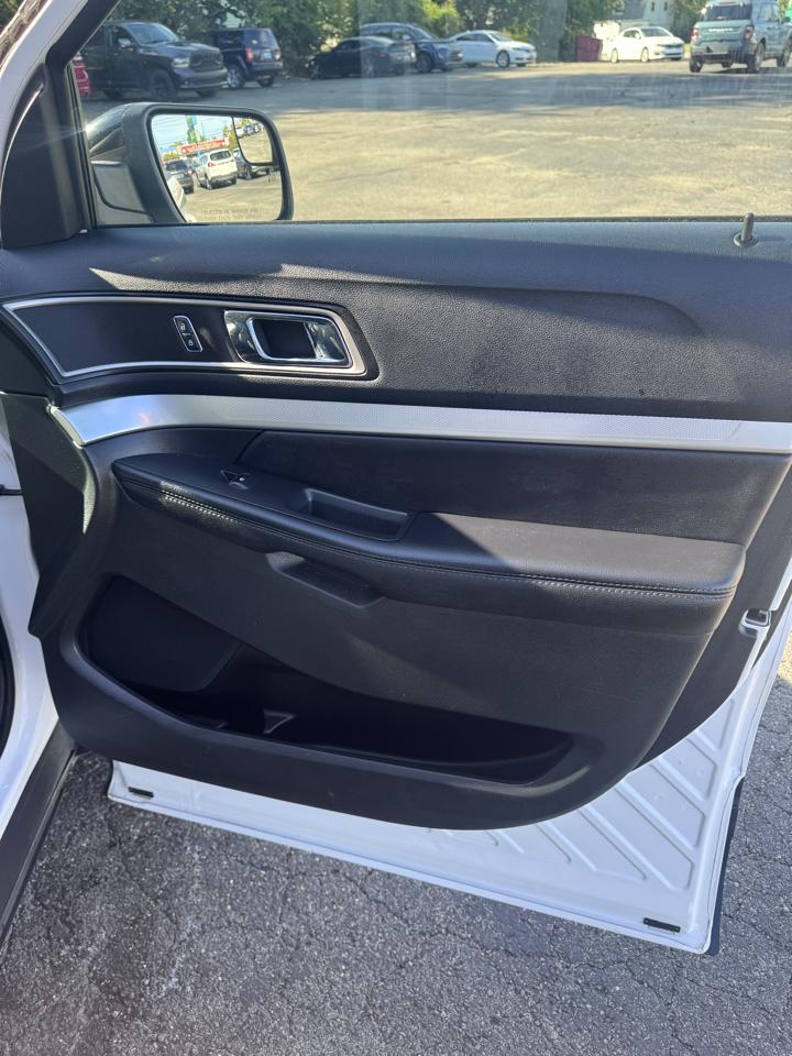 Ford Explorer 4WD 4dr XLT 2016