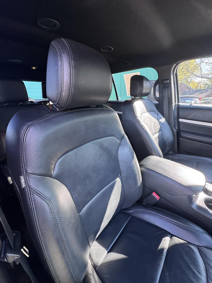 Ford Explorer 4WD 4dr XLT 2016