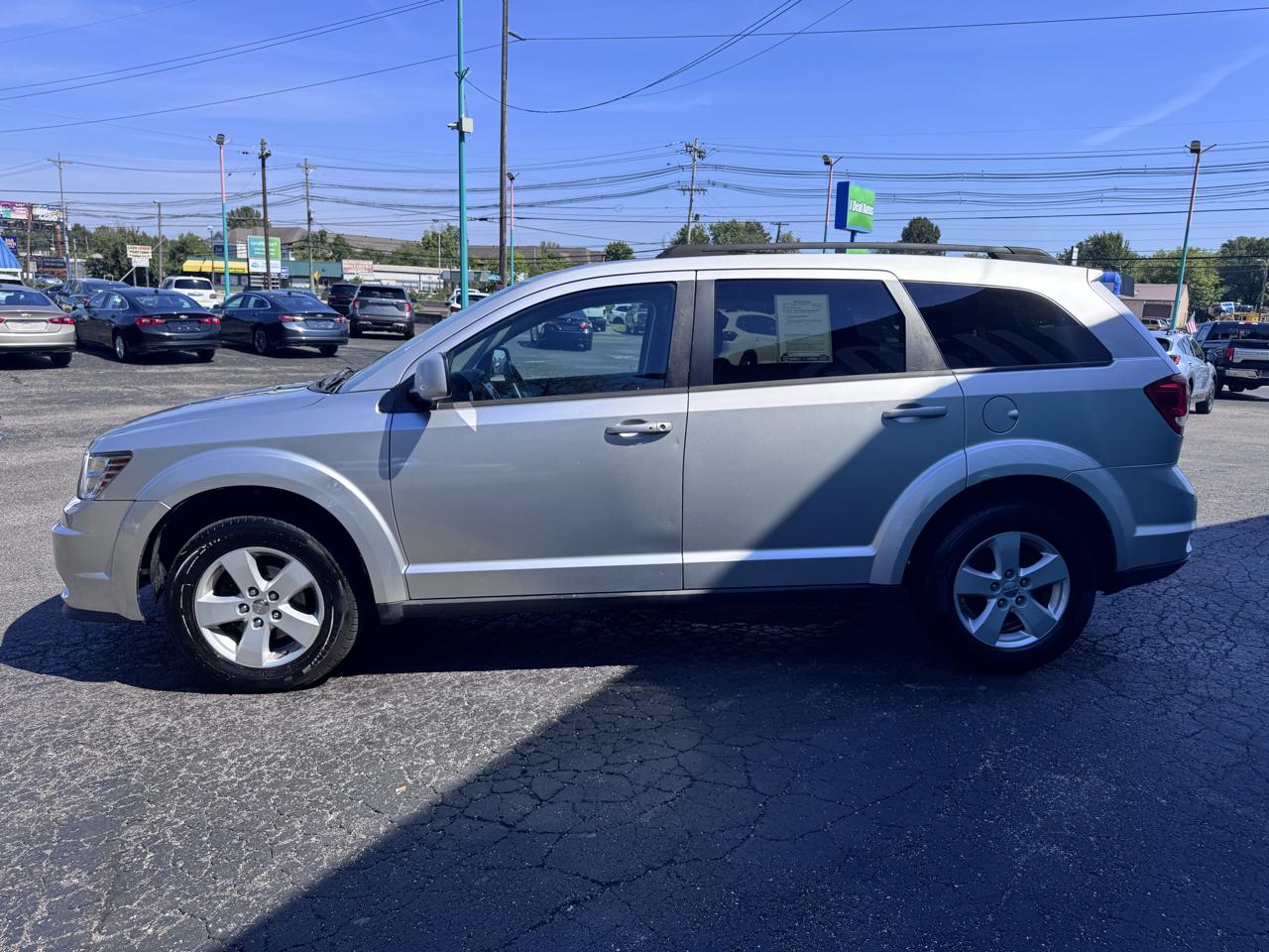 Dodge Journey FWD 4dr SXT 2012