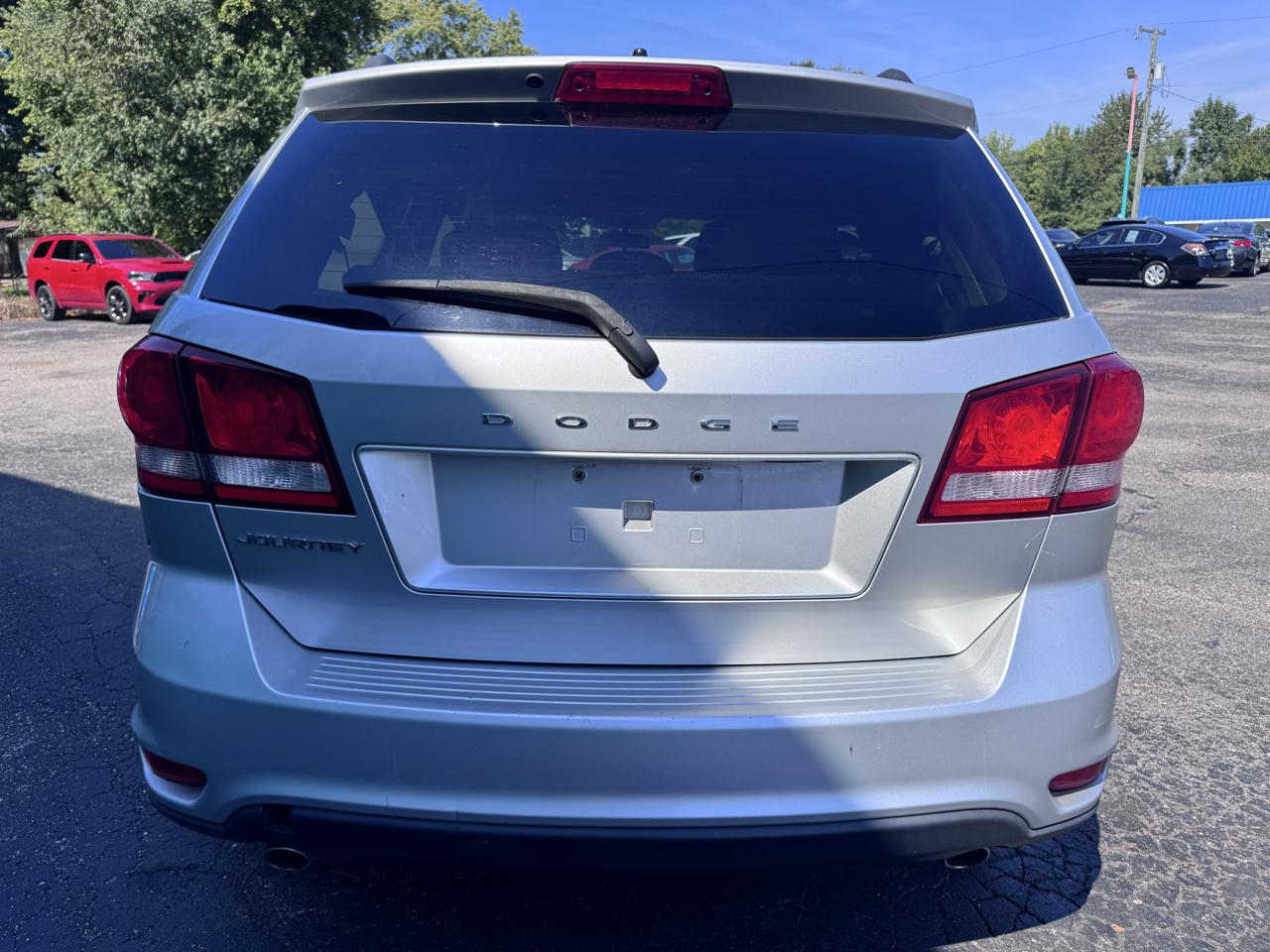 Dodge Journey FWD 4dr SXT 2012