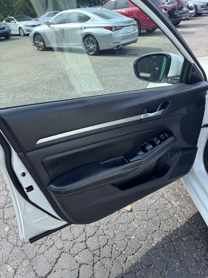 Nissan Altima 2.5 SV Sedan 2023