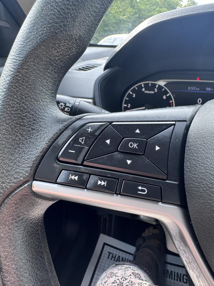 Nissan Altima 2.5 SV Sedan 2023