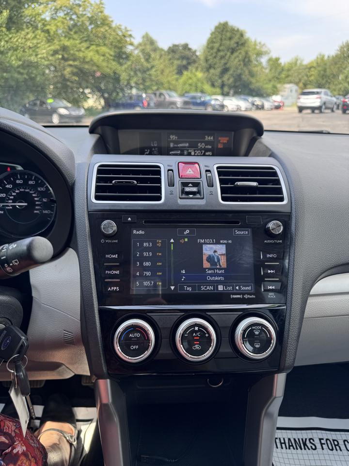 Subaru Forester 2.5i Premium CVT 2017