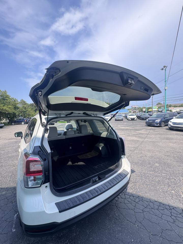 Subaru Forester 2.5i Premium CVT 2017