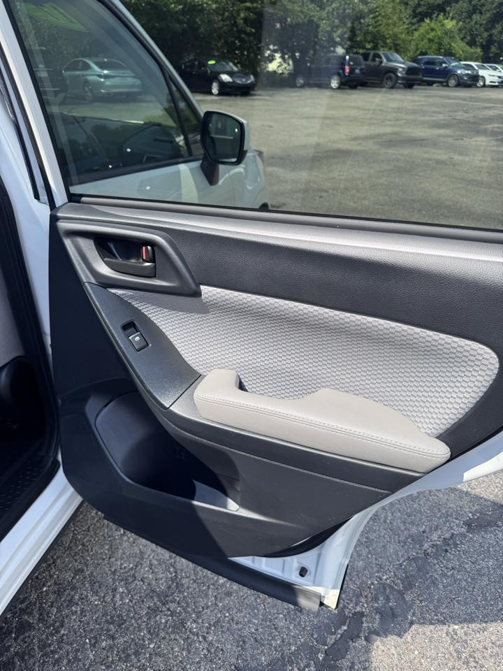 Subaru Forester 2.5i Premium CVT 2017