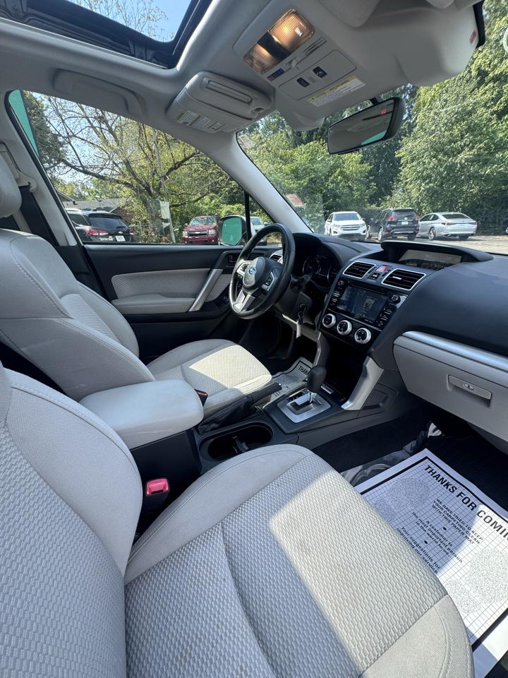 Subaru Forester 2.5i Premium CVT 2017