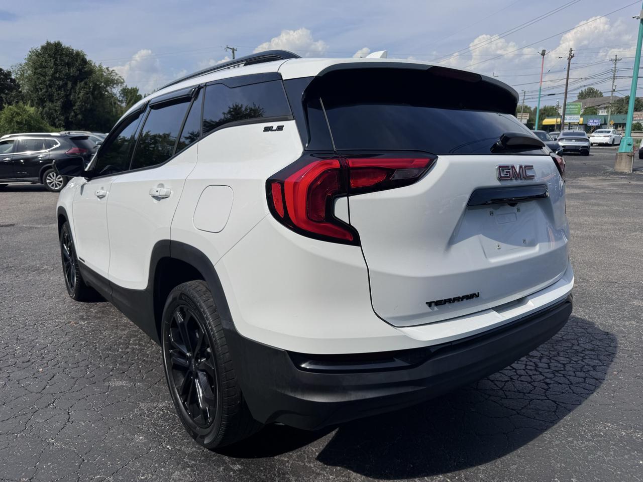 GMC Terrain FWD 4dr SLE 2021