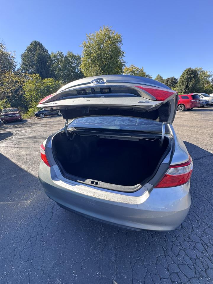 Toyota Camry 4dr Sdn I4 Auto SE w/Special Edition Pkg (Natl) 2016