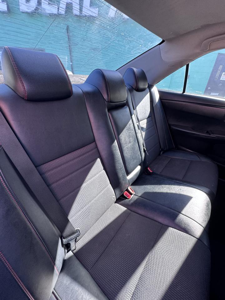 Toyota Camry 4dr Sdn I4 Auto SE w/Special Edition Pkg (Natl) 2016