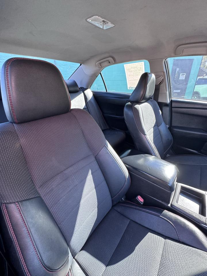 Toyota Camry 4dr Sdn I4 Auto SE w/Special Edition Pkg (Natl) 2016
