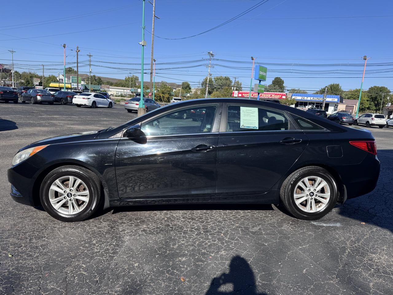 Hyundai Sonata 4dr Sdn 2.4L Auto GLS 2012