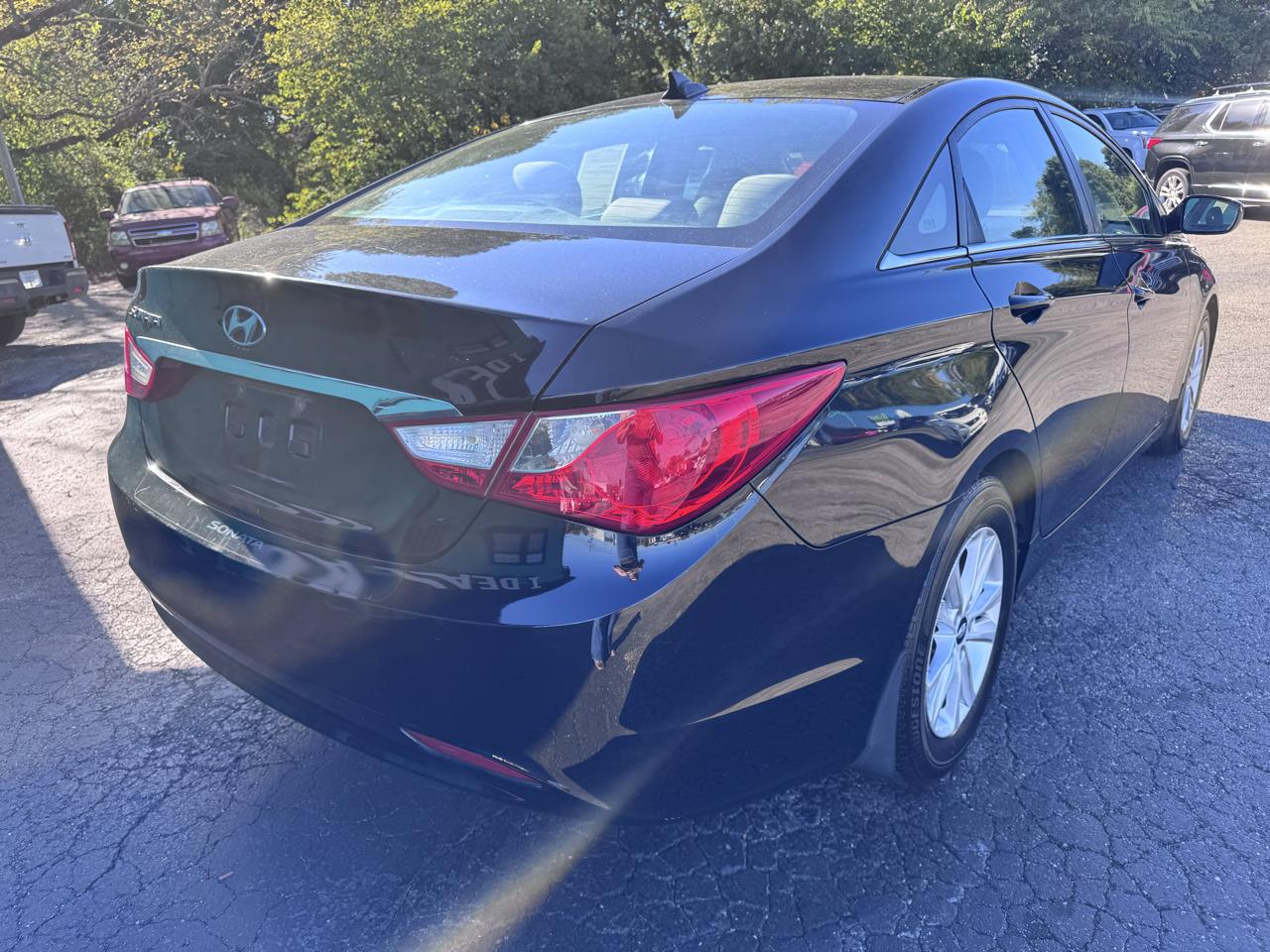 Hyundai Sonata 4dr Sdn 2.4L Auto GLS 2012