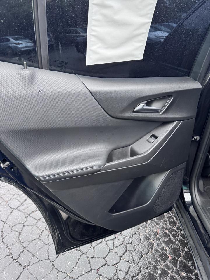 Chevrolet Equinox FWD 4dr LT w/1LT 2025