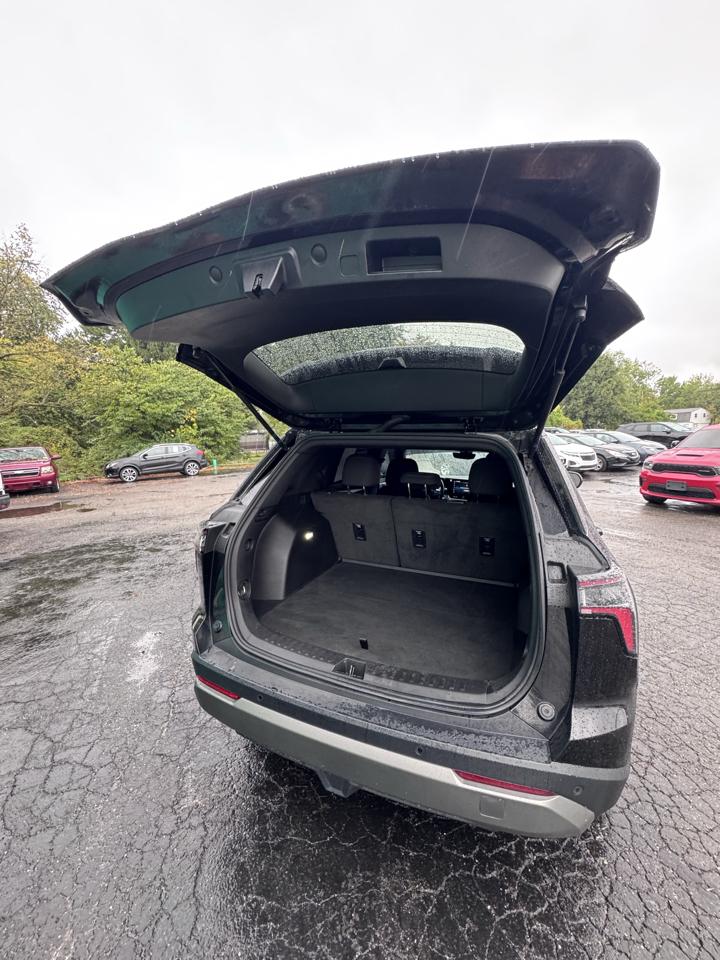 Chevrolet Equinox FWD 4dr LT w/1LT 2025