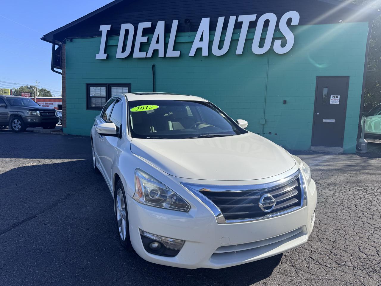 Nissan Altima 4dr Sdn I4 2.5 SL 2015