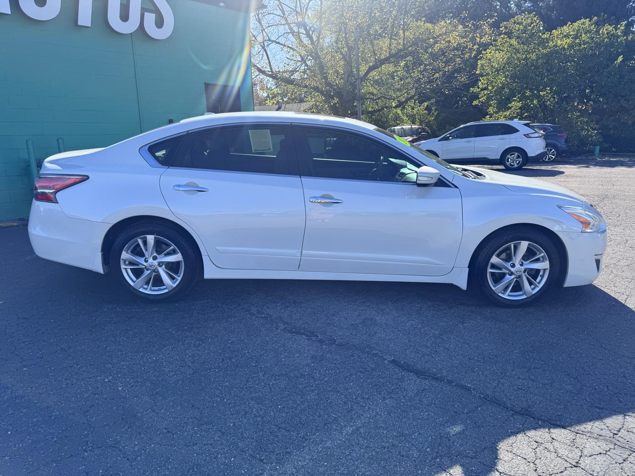 Nissan Altima 4dr Sdn I4 2.5 SL 2015