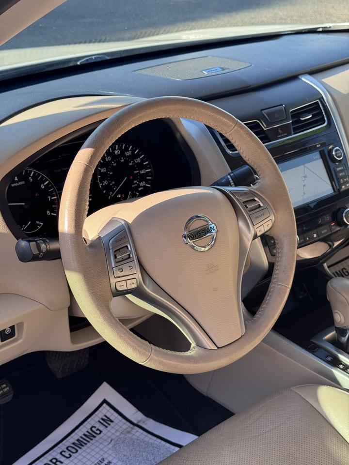 Nissan Altima 4dr Sdn I4 2.5 SL 2015
