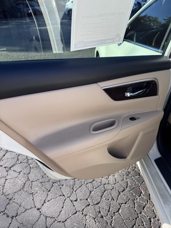 Nissan Altima 4dr Sdn I4 2.5 SL 2015