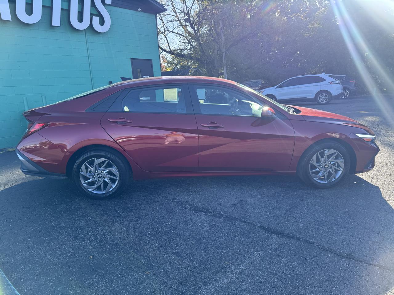 Hyundai Elantra SEL IVT 2024