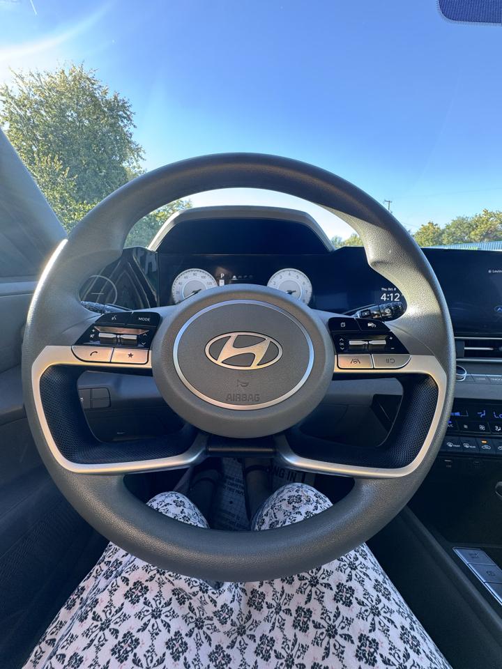 Hyundai Elantra SEL IVT 2024