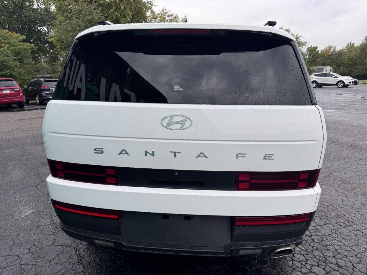 Hyundai Santa Fe SEL FWD 2024